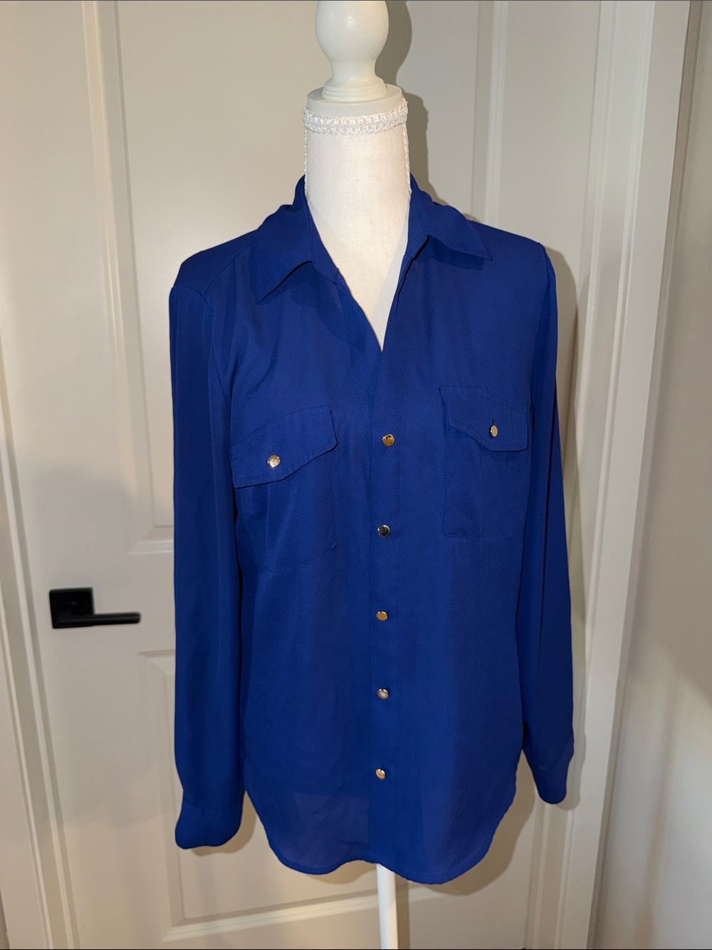 Women’s Lightweight button down blouse in  blue